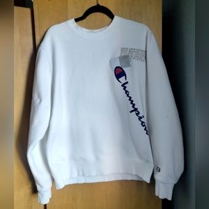 Champion Reverse Weave Graphic Crewneck